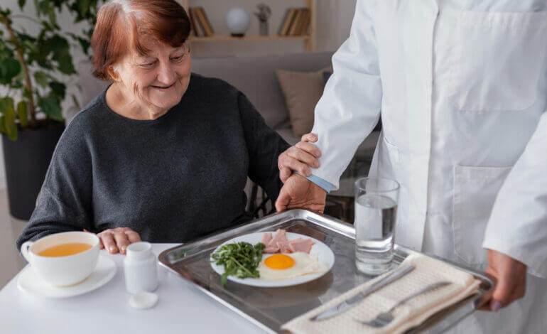10 Healthy Meal Planning Tips for Elderly Patients