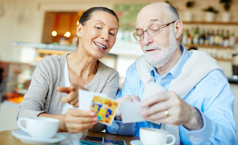 Building Bonds with Seniors: 5 Tips